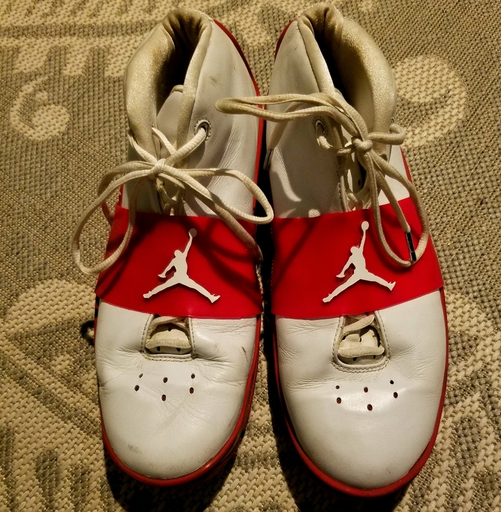 CLOSING CLOSET Jordan Tennis Shoes